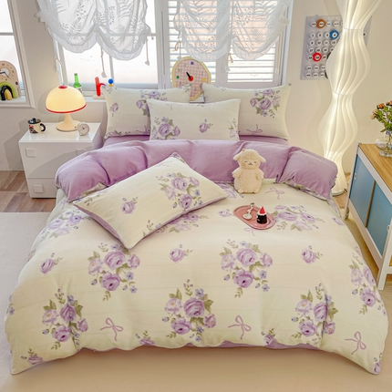 91家纺网 家纺一手货源 找家纺 （总）鸿羽樱（鸿羽樱）家纺 2025新款直播热款小清新牛奶绒四件套