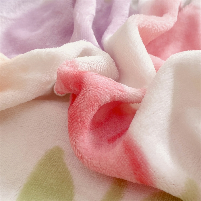 91家纺网 家纺一手货源 找家纺 凯儿家纺  2024新款加厚高克重印花系列单床笠 七彩爱心