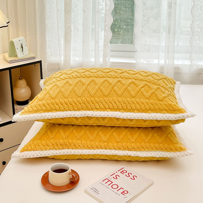 91家纺网 家纺一手货源 找家纺 梦舒羽  2025新款220克高克重塔芙绒枕套枕芯套宿舍枕头套单人一对装 柠檬黄