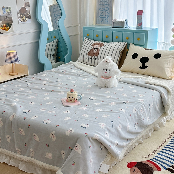 91家纺网 家纺一手货源 找家纺 昔可家纺 2024新款羊羔绒牛奶绒毛毯系列（三）-卡通系列 蓝底小奶狗