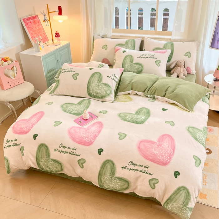 91家纺网 家纺一手货源 找家纺 卡派 2024新款冬季亲肤透气牛奶绒印花四件套 心意