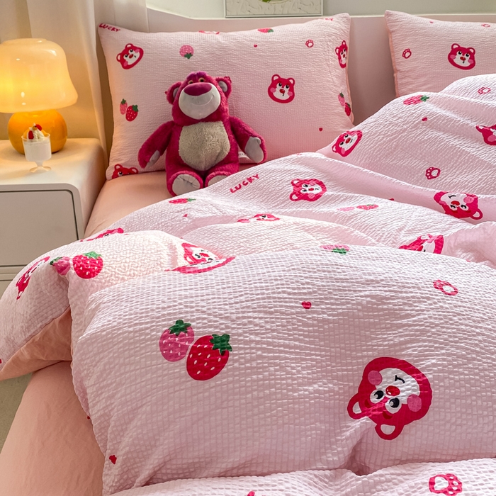 91家纺网 家纺一手货源 找家纺 悦织湾家纺 2025新款轻奢北欧风小清新印花水洗棉四件套 粉粉熊