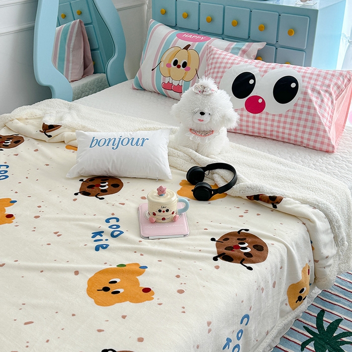 91家纺网 家纺一手货源 找家纺 昔可家纺 2024新款羊羔绒牛奶绒毛毯系列（三）-卡通系列 小熊曲奇