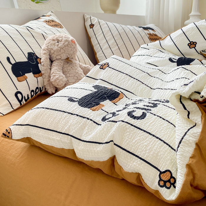 91家纺网 家纺一手货源 找家纺 悦织湾家纺 2025新款轻奢北欧风小清新印花水洗棉四件套 腊肠狗