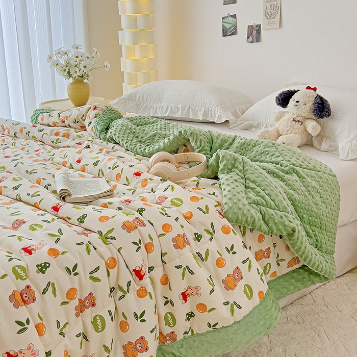 91家纺网 家纺一手货源 找家纺 宜梦家居【需要买家秀请联系老板】 2025新款A类纯棉婴儿绒豆豆被四季夏凉春秋被子冬被芯 熊熊橘子