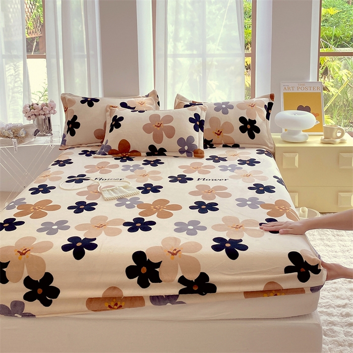 91家纺网 家纺一手货源 找家纺 凯儿家纺  2024新款加厚高克重印花系列单床笠 落樱缤纷