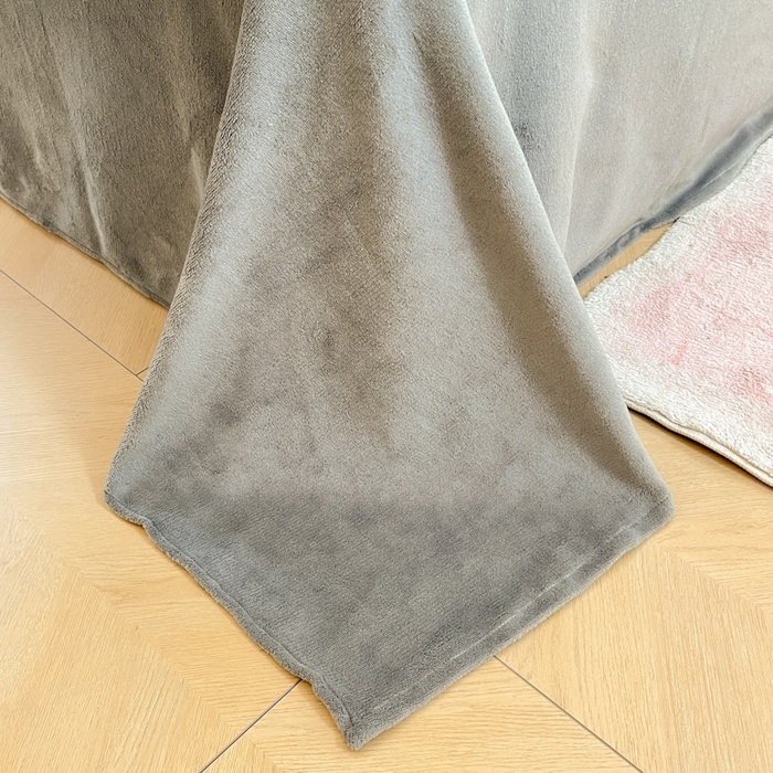 91家纺网 家纺一手货源 找家纺 卡派 2024新款冬季亲肤透气牛奶绒印花四件套 花姿-灰