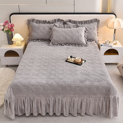 91家纺网 家纺一手货源 找家纺 （总）馨梦缘 2025新款亲肤舒适纯色高克重牛奶绒单床盖