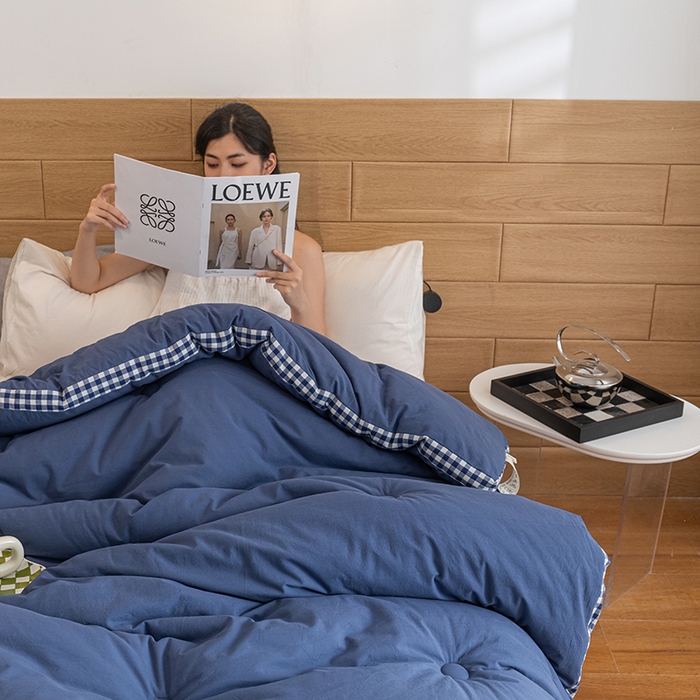 91家纺网 家纺一手货源 找家纺 2024新款无印风棋盘格立体边大豆纤维冬被 风格一 棋盘格-牛仔蓝