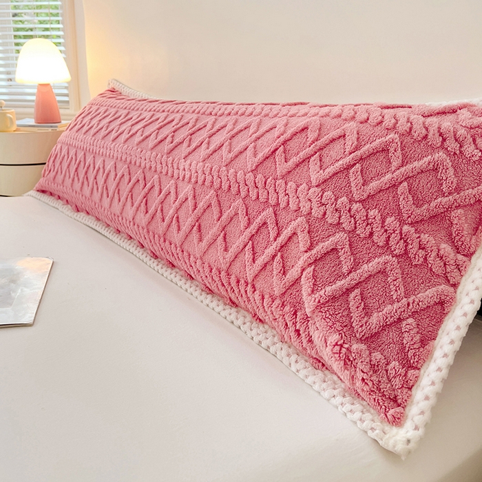 91家纺网 家纺一手货源 找家纺 梦舒羽 2025新款220克高克重塔芙绒枕套1.8m枕芯套情侣1.5枕头套 温柔粉