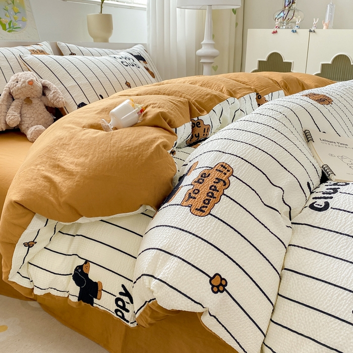 91家纺网 家纺一手货源 找家纺 悦织湾家纺 2025新款轻奢北欧风小清新印花水洗棉四件套 腊肠狗