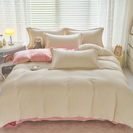 91家纺网 家纺一手货源 找家纺 【91特价】慕晨 加厚牛奶绒纯色拼色四件套（花型随机发货）