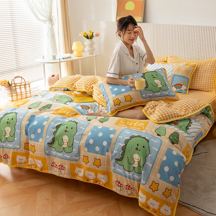 91家纺网 家纺一手货源 找家纺 红粉佳人 2025新款棉加绒印花四件套 萌萌小恐龙