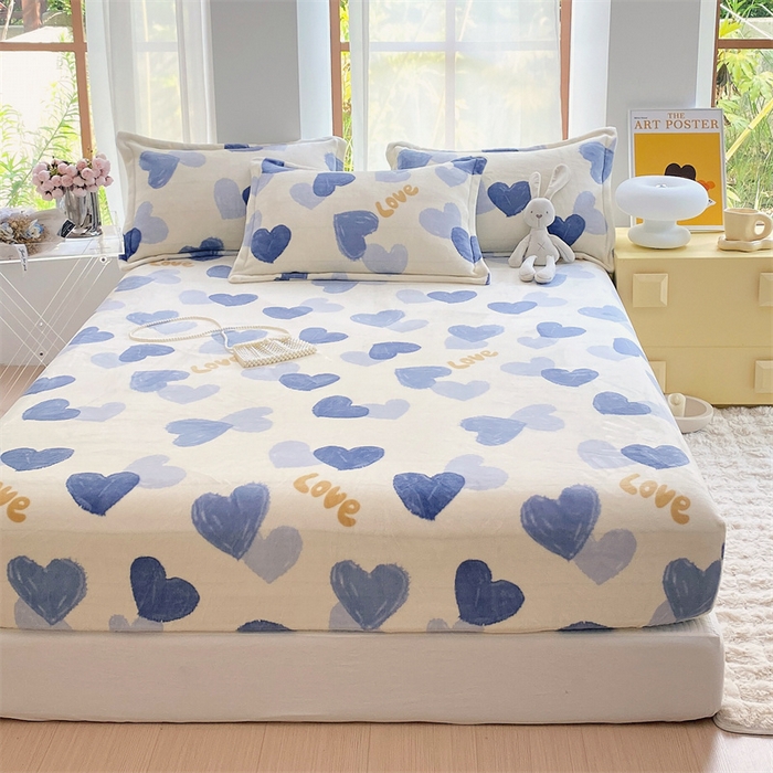 91家纺网 家纺一手货源 找家纺 凯儿家纺  2024新款加厚高克重印花系列单床笠 怦然心动