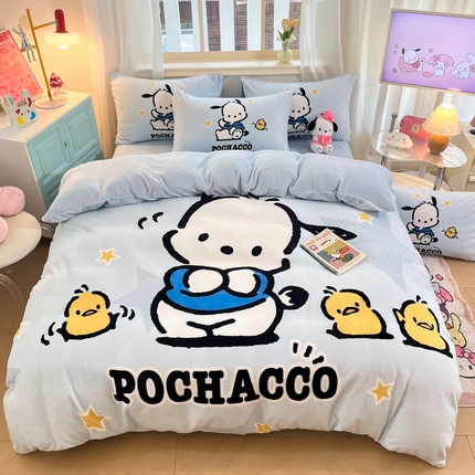 91家纺网 家纺一手货源 找家纺 （总）2024新品正版三丽鸥授权大版卡通平网数码印花加厚高克重牛奶绒系列四件套