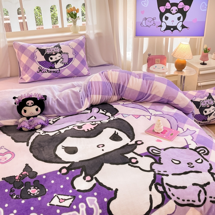 91家纺网 家纺一手货源 找家纺 2024新品正版三丽鸥授权大版卡通平网数码印花加厚高克重牛奶绒系列四件套 绒大版-R糖果库洛米