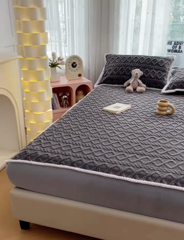 91家纺网 家纺一手货源 找家纺 梦舒羽 2025新款220克高克重塔芙绒床笠床垫保护套床单套床盖 至尊灰