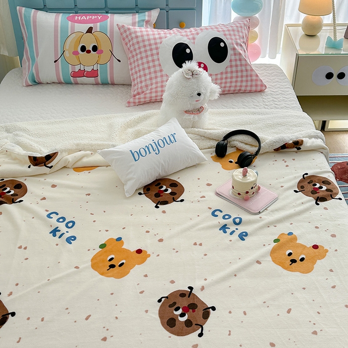 91家纺网 家纺一手货源 找家纺 昔可家纺 2024新款羊羔绒牛奶绒毛毯系列（三）-卡通系列 小熊曲奇