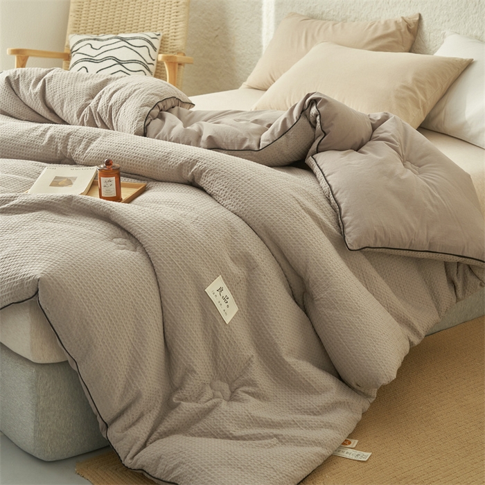 91家纺网 家纺一手货源 找家纺 2024新款b类纯棉华夫格提花100%新疆棉花冬被 风格二 华夫格棉花被-浅灰