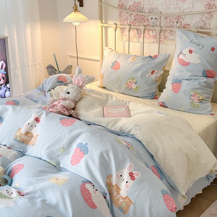 91家纺网 家纺一手货源 找家纺 昔可 2024新款13070全棉四件套系列（第三批） 草莓花束兔