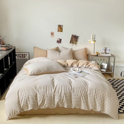 91家纺网 家纺一手货源 找家纺 （总）悦织湾家纺 2025新款日式简约格子水洗棉四件套