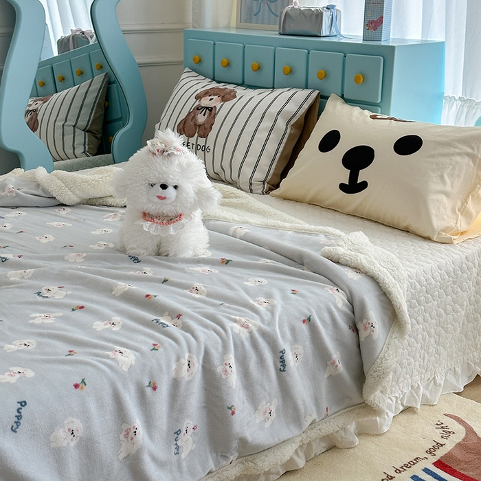 91家纺网 家纺一手货源 找家纺 昔可家纺 2024新款羊羔绒牛奶绒毛毯系列（三）-卡通系列 蓝底小奶狗