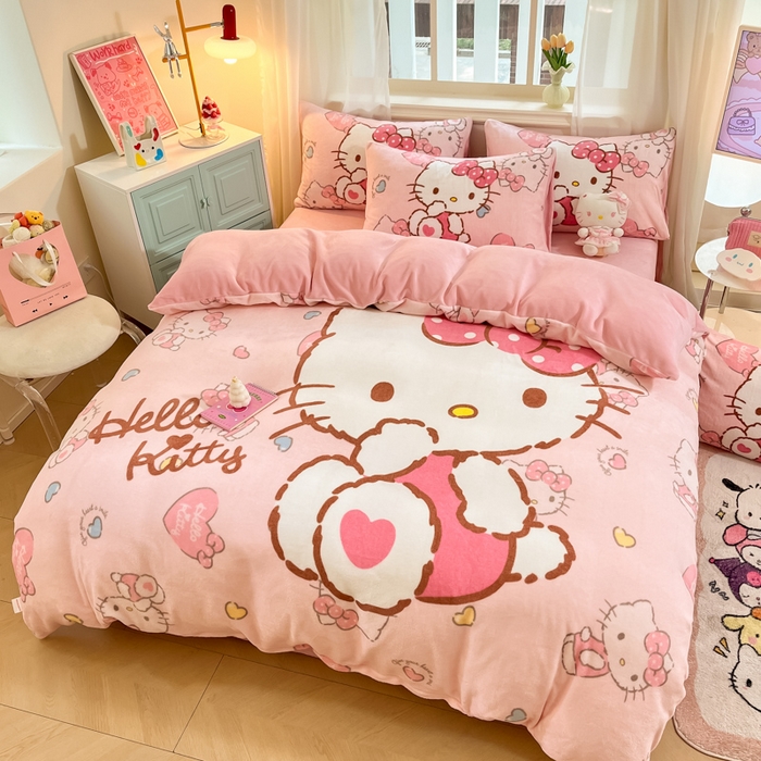 91家纺网 家纺一手货源 找家纺 2024新品正版三丽鸥授权大版卡通平网数码印花加厚高克重牛奶绒系列四件套 绒大版-R粉梦kitty