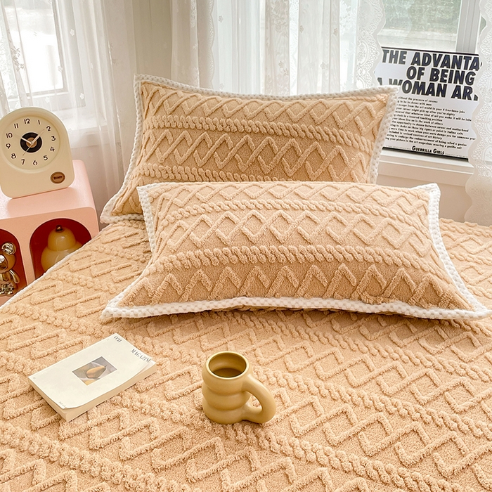 91家纺网 家纺一手货源 找家纺 梦舒羽 2025新款220克高克重塔芙绒床笠床垫保护套床单套床盖 优雅咖