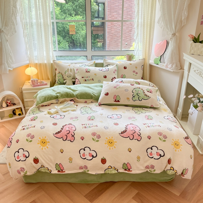 91家纺网 家纺一手货源 找家纺 卡派 2024新款冬季亲肤透气牛奶绒印花四件套 可爱恐龙