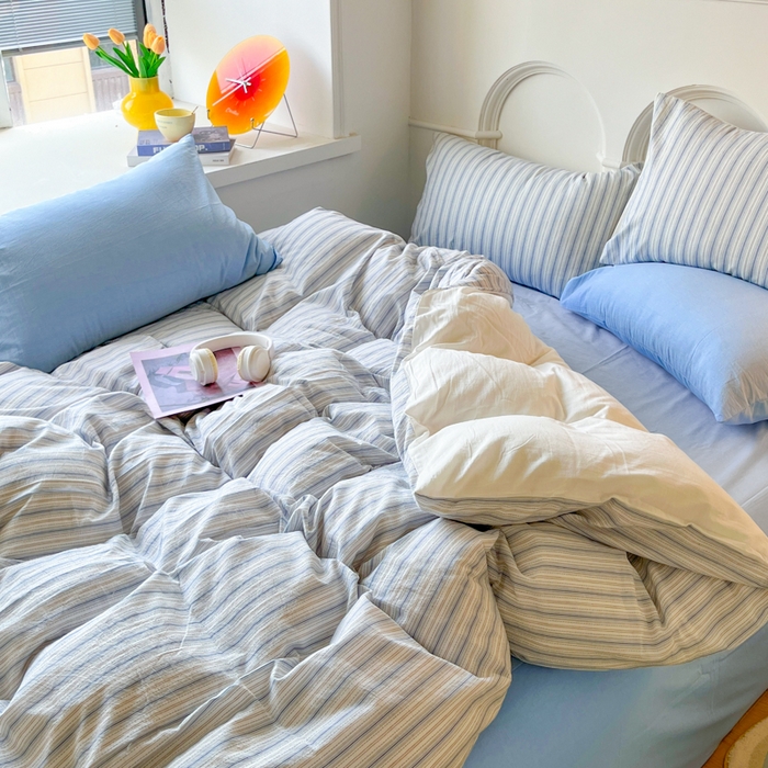 91家纺网 家纺一手货源 找家纺 千朵 2024新款撞色条纹色织提花水洗棉被套四件套 韩系蓝条