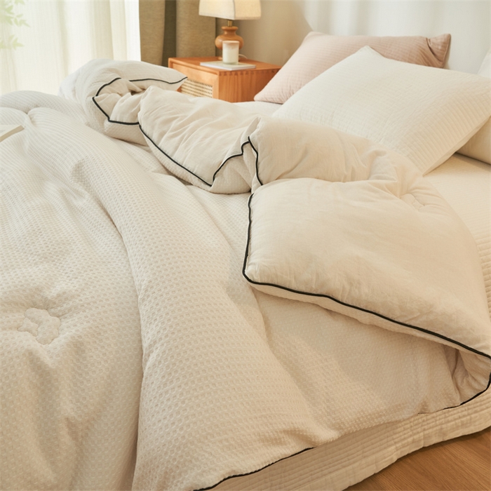 91家纺网 家纺一手货源 找家纺 2024新款b类纯棉华夫格提花100%新疆棉花冬被 风格一 华夫格棉花被-本白