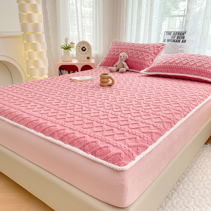 91家纺网 家纺一手货源 找家纺 梦舒羽 2025新款220克高克重塔芙绒床笠床垫保护套床单套床盖 温柔粉