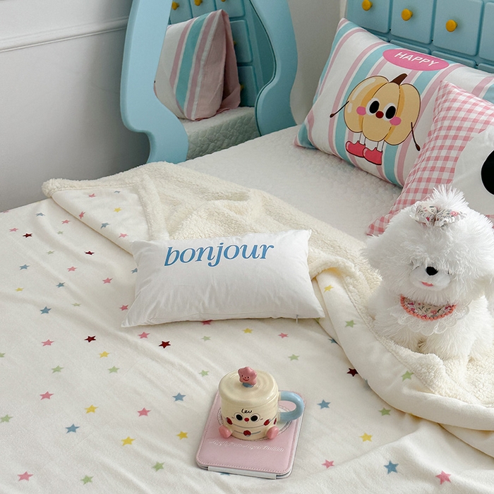 91家纺网 家纺一手货源 找家纺 昔可家纺 2024新款羊羔绒牛奶绒毛毯系列（三）-ins小清新系列 彩色小星星