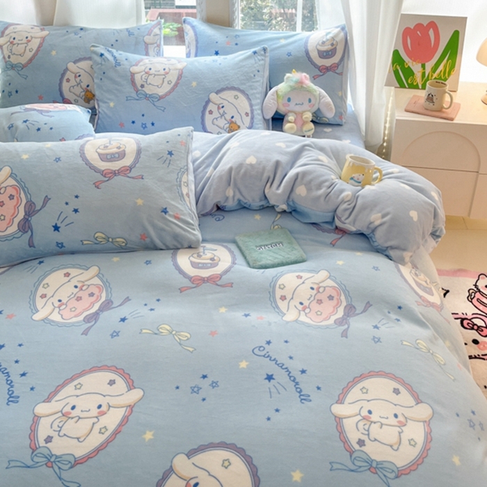 91家纺网 家纺一手货源 找家纺 2024新款三丽鸥牛奶绒小版四件套 牛奶绒小版-蓝色玉桂狗