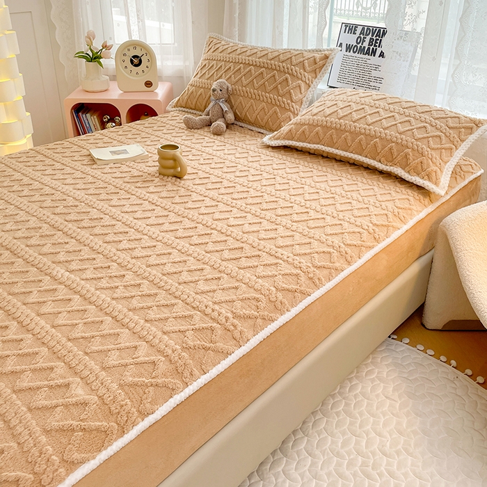 91家纺网 家纺一手货源 找家纺 梦舒羽 2025新款220克高克重塔芙绒床笠床垫保护套床单套床盖 优雅咖