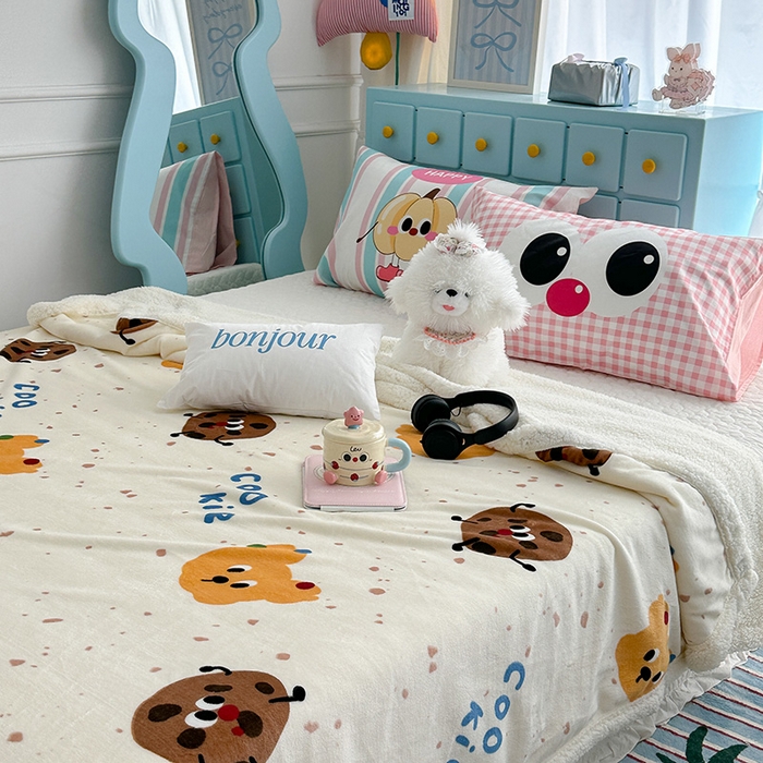 91家纺网 家纺一手货源 找家纺 昔可家纺 2024新款羊羔绒牛奶绒毛毯系列（三）-卡通系列 小熊曲奇