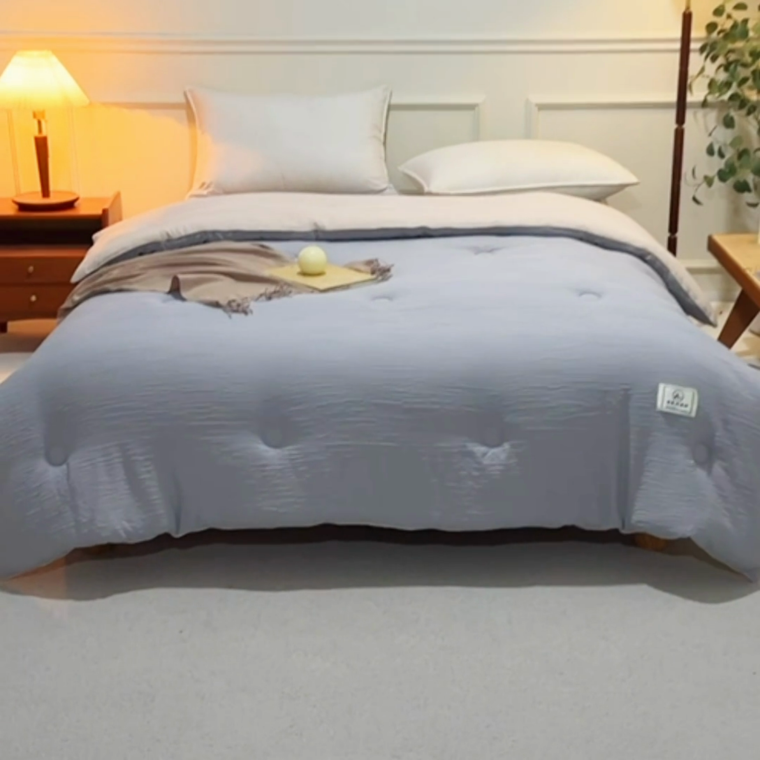 91家纺网 家纺一手货源 找家纺 欧雅搁家纺 直播爆款A类双层皱皱纱保暖抗菌大豆被冬被春秋被芯空调被子  有氧双层纱-暖灰拼卡其