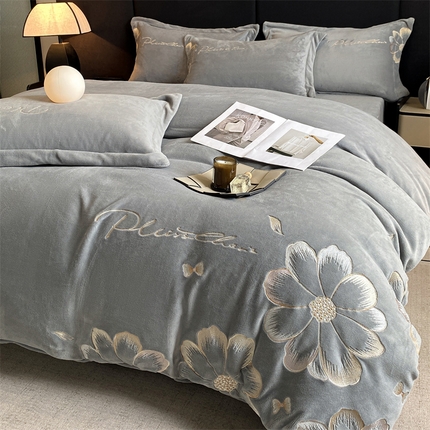 91家纺网 家纺一手货源 找家纺 （总）金牛座家纺 2025新款牛奶绒重工刺绣四件套-莫奈系列