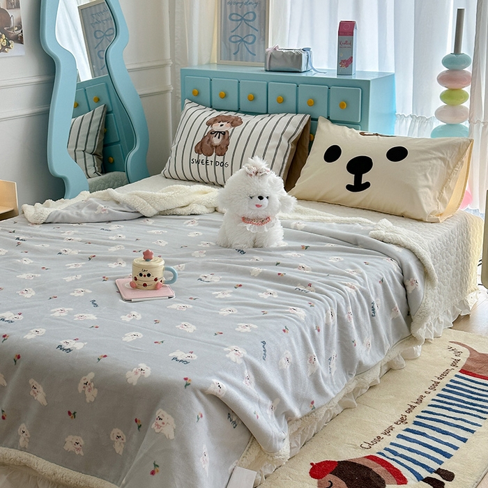 91家纺网 家纺一手货源 找家纺 昔可家纺 2024新款羊羔绒牛奶绒毛毯系列（三）-卡通系列 蓝底小奶狗