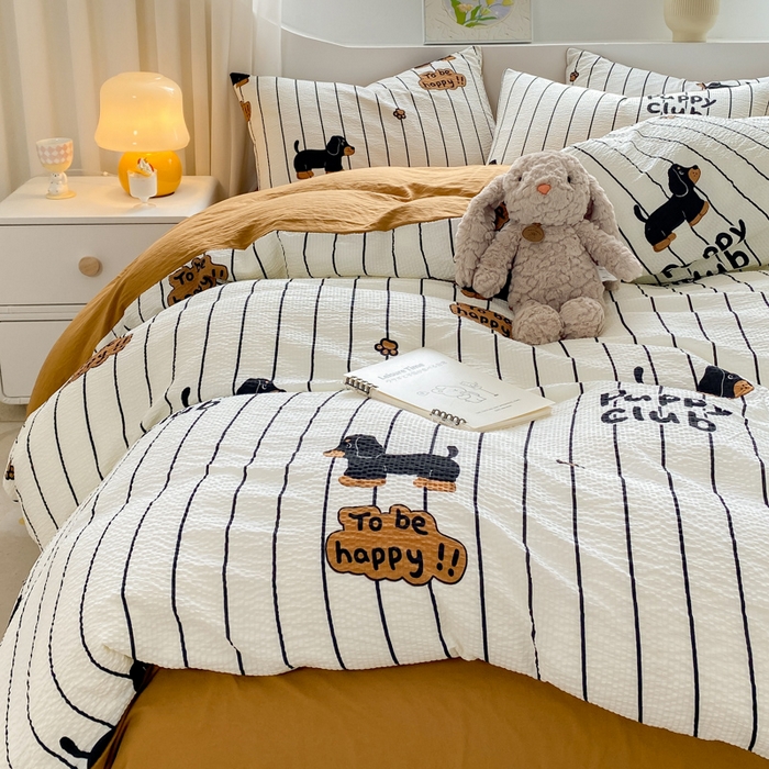 91家纺网 家纺一手货源 找家纺 悦织湾家纺 2025新款轻奢北欧风小清新印花水洗棉四件套 腊肠狗