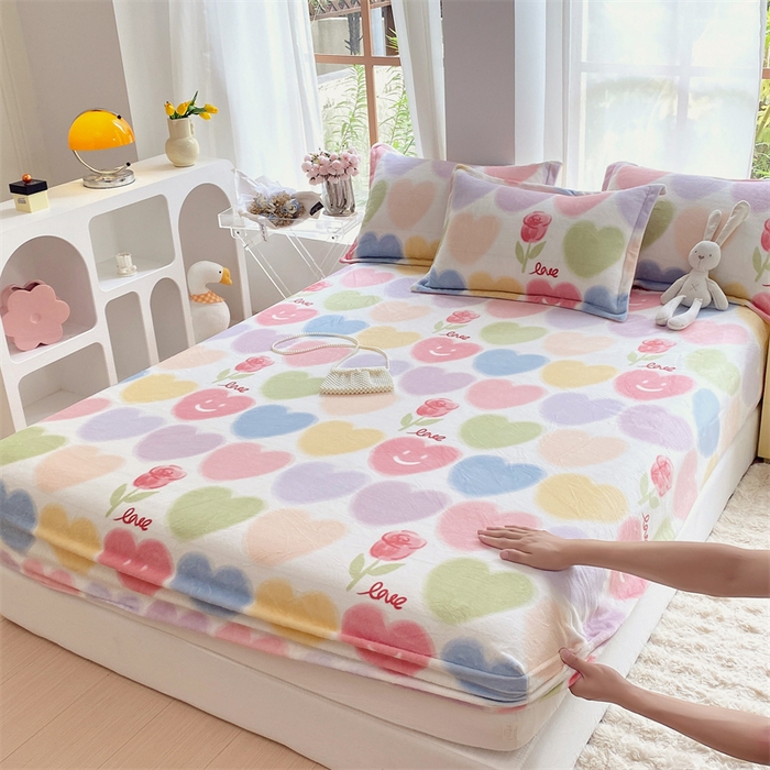 91家纺网 家纺一手货源 找家纺 凯儿家纺  2024新款加厚高克重印花系列单床笠 七彩爱心