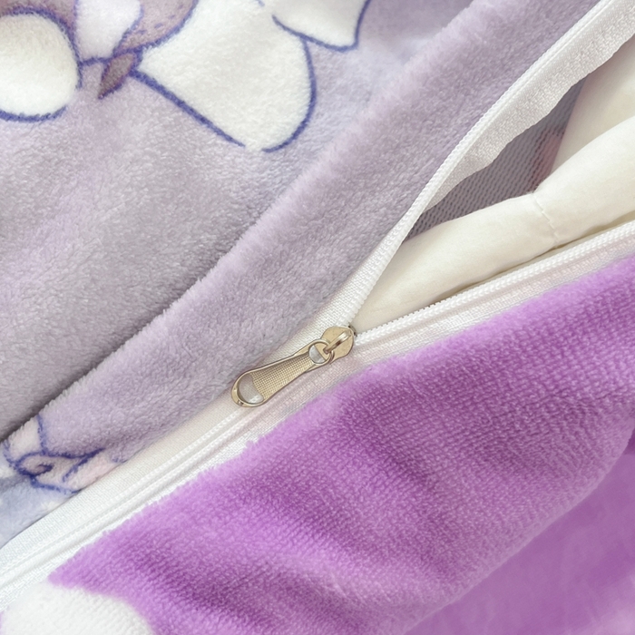 91家纺网 家纺一手货源 找家纺 2024新款三丽鸥牛奶绒小版四件套 牛奶绒小版-星星库洛米