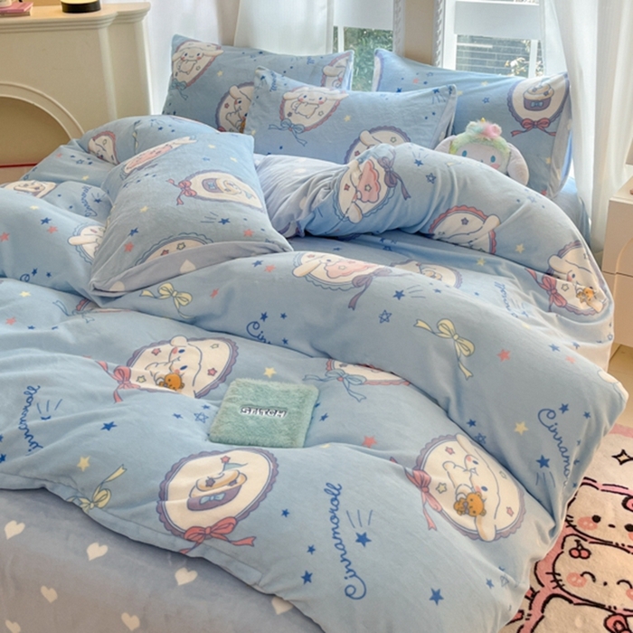 91家纺网 家纺一手货源 找家纺 2024新款三丽鸥牛奶绒小版四件套 牛奶绒小版-蓝色玉桂狗