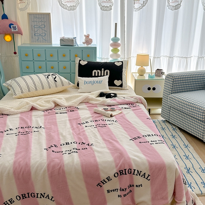 91家纺网 家纺一手货源 找家纺 昔可家纺 2024新款羊羔绒牛奶绒毛毯系列（三）-ins小清新系列 粉墨甜心