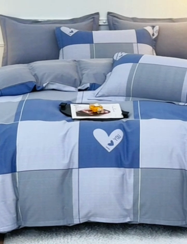 91家纺网 家纺一手货源 找家纺 优尚家纺 2025新款全棉磨毛纯棉喷气印花清新轻奢款四件套 轻奢款-蓝梦心格