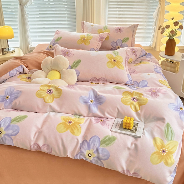 91家纺网 家纺一手货源 找家纺 优尚家纺 2025新款全棉磨毛纯棉喷气印花清新轻奢款四件套 清新款-花语甜心-粉