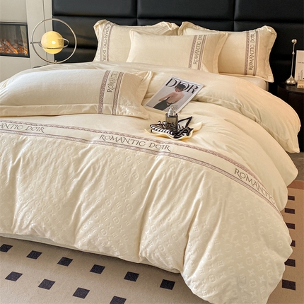 91家纺网 家纺一手货源 找家纺 （总）金牛座家纺 2025新款婴儿绒刺绣提花四件套凯艺系列四件套