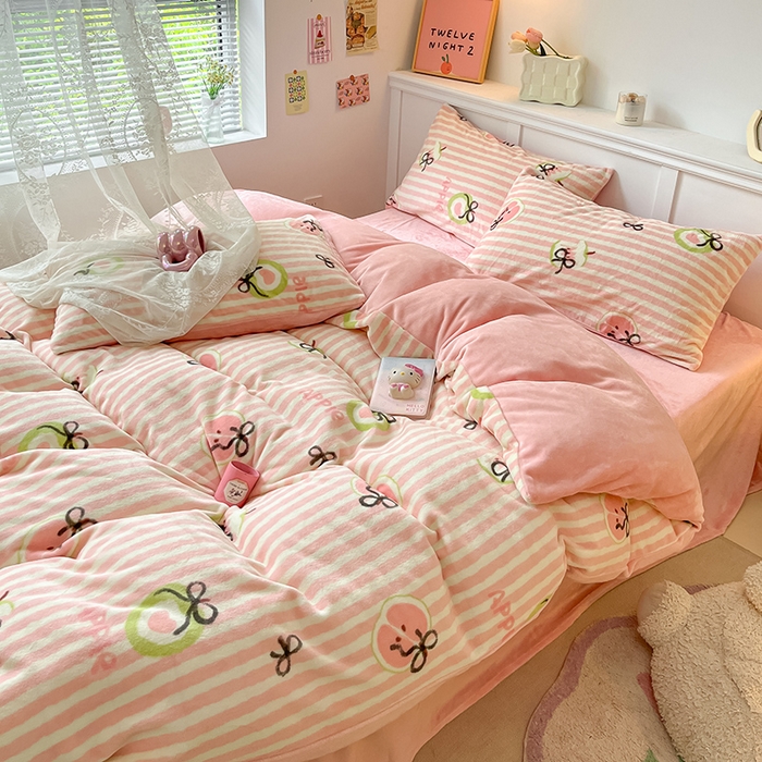 91家纺网 家纺一手货源 找家纺 2024新款200g加厚防静电牛奶绒小清新四件套 绒-粉粉青苹果