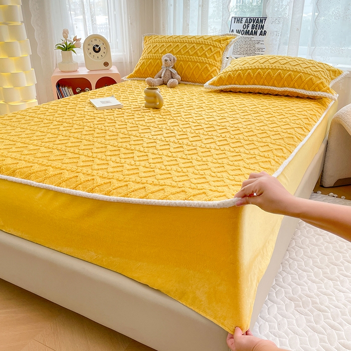 91家纺网 家纺一手货源 找家纺 梦舒羽 2025新款220克高克重塔芙绒床笠床垫保护套床单套床盖 柠檬黄