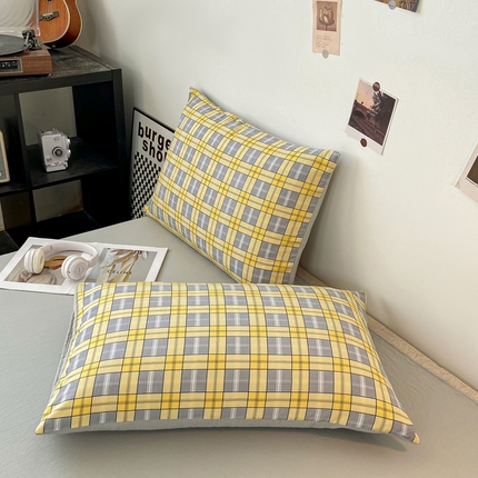 91家纺网 家纺一手货源 找家纺 悦织湾家纺 2025新款日式简约格子水洗棉单品枕套系列 哈曼灰